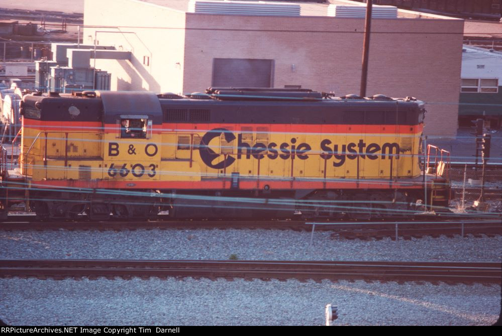 BO 6603 doing commuter train duty to MD suburbs.